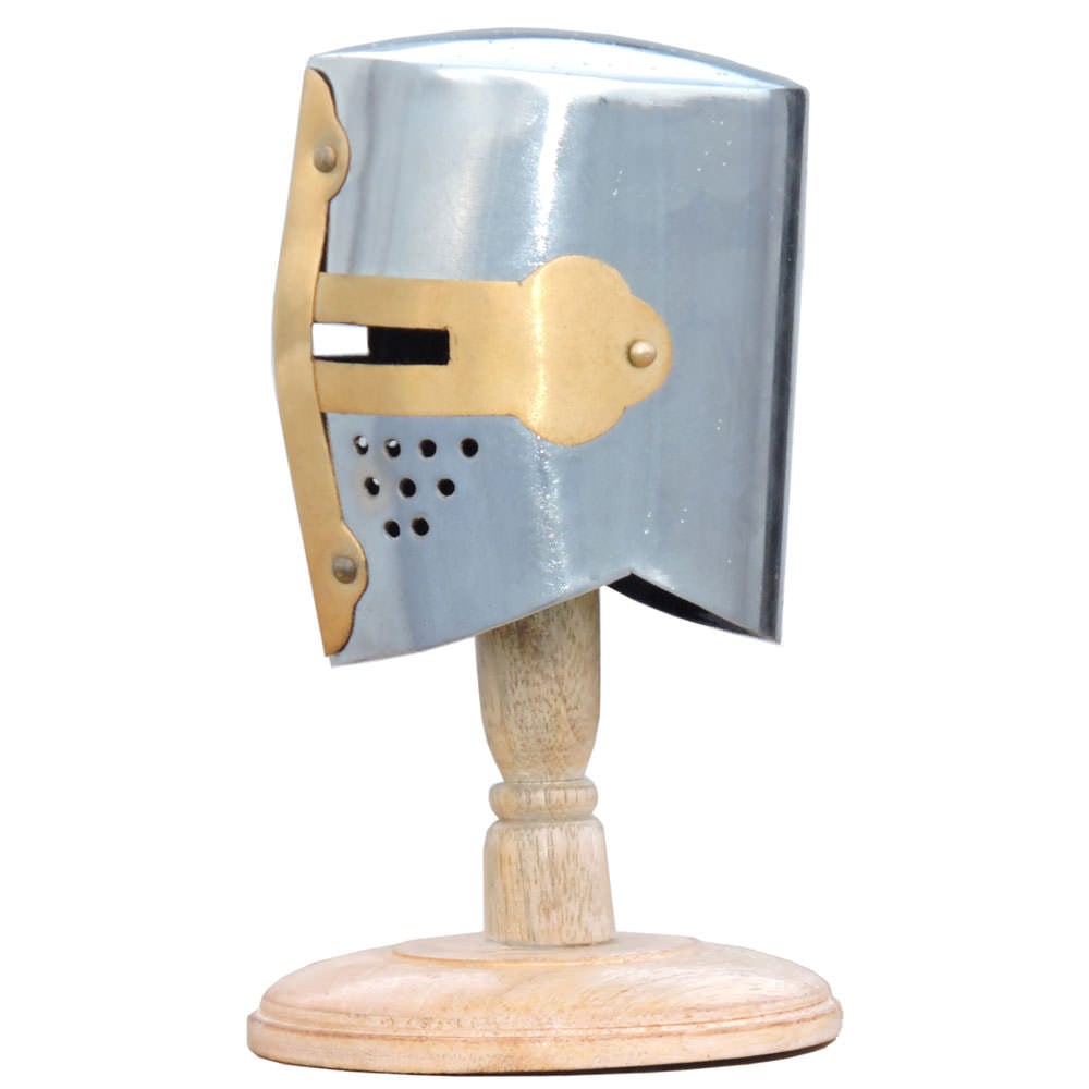 Mini Knight Crusader Helmet With Display Stand