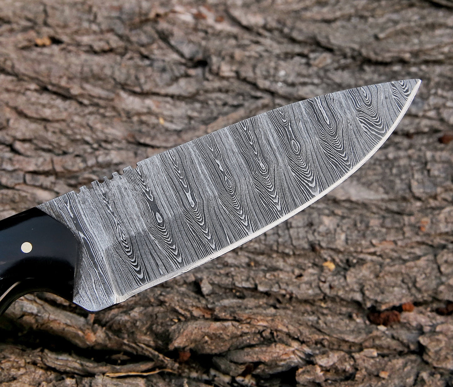 Custom Handmade Damascus Steel Hunting Skinning Knife