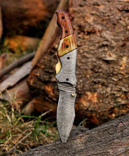 8.9" Damascus Steel Custom Handmade Folding Pocket Knife