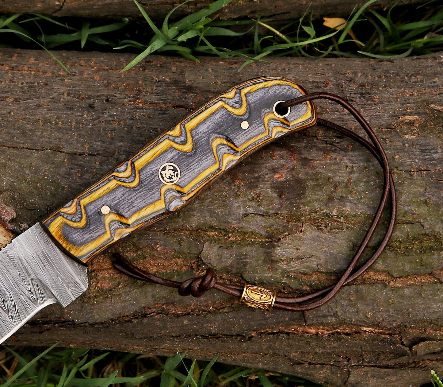 8" Damascus Steel Custom Handmade Hunting Skinning Knife