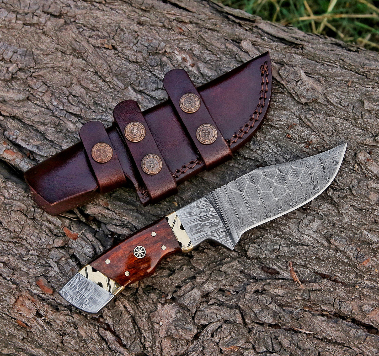 9.5" Custom Handmade Hammered Damascus Steel Hunting Skinning Knife