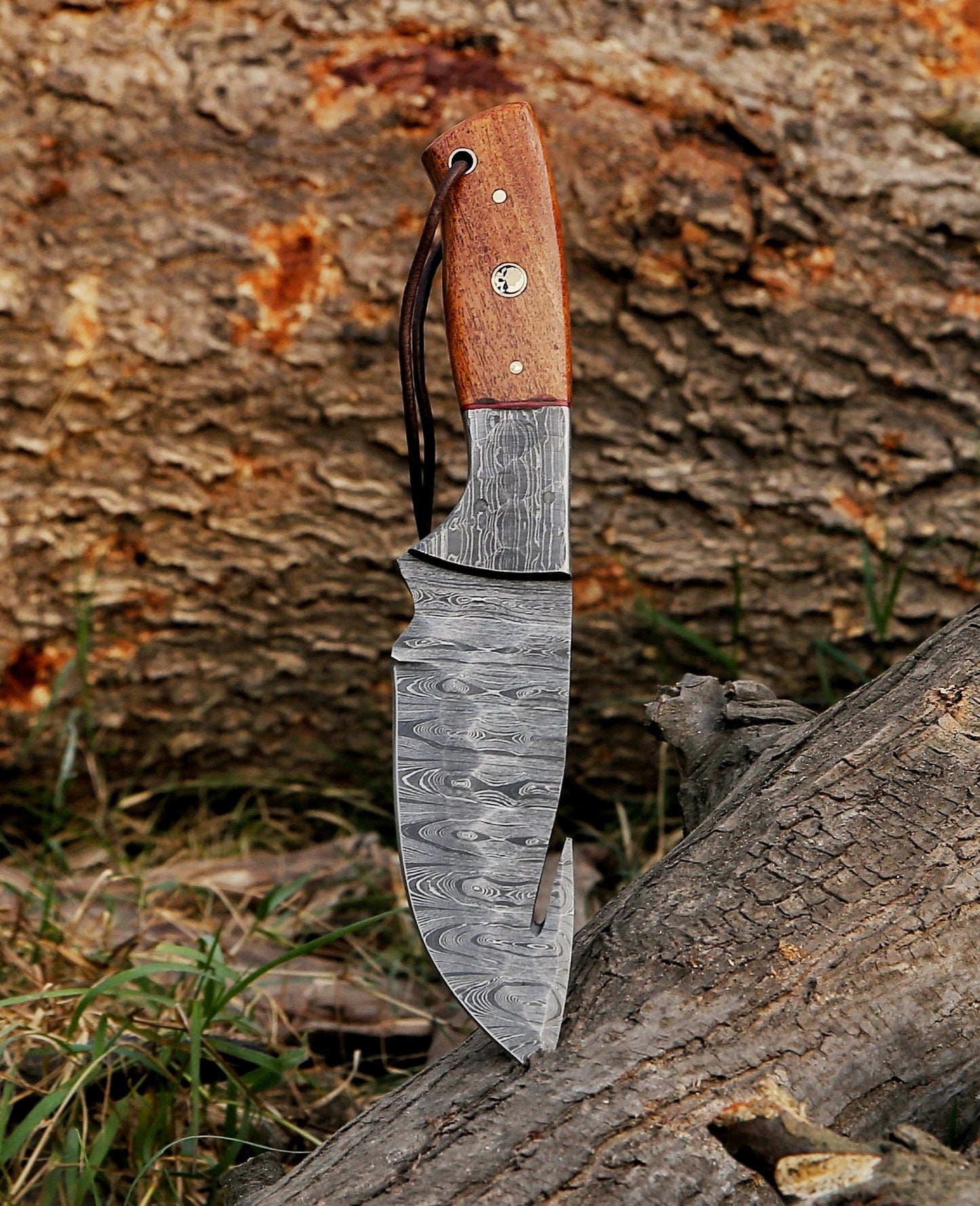 9.5" Gut Hook Damascus Steel Custom Handmade Hunting Skinning Knife